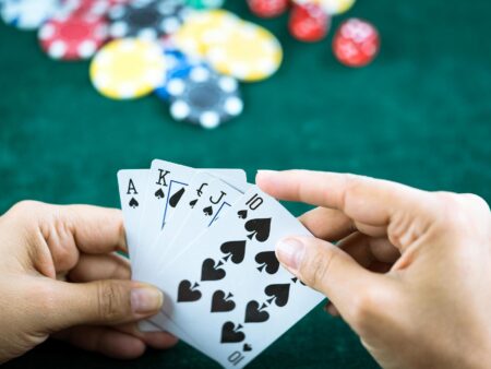 Texas Hold’em Poker Bluffs: 3 Mind Tricks to Win