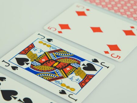 4 Reasons to Play Single-Deck Blackjack for Better Odds and Bigger Wins